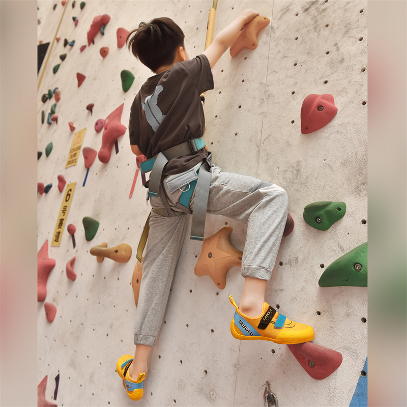 Rock-Climbing Shoes Boys Girls - مراجعة Kids Outdoor Net وسعره