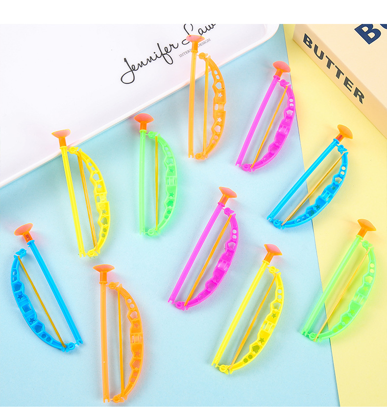 Colorful Plastic Bow and Arrow - مراجعة Kids Outdoor Archery Set وسعره