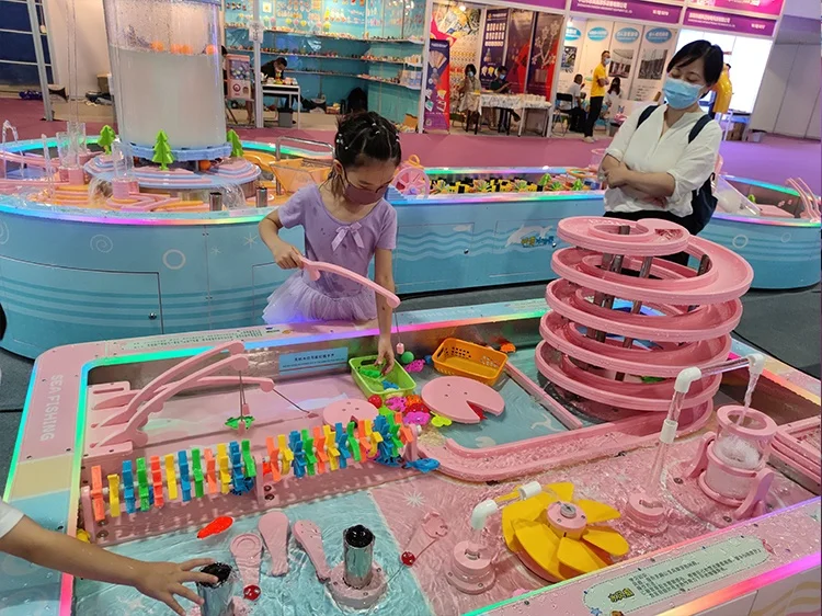 Bonhong Top Quality Amusement  - مراجعة Kids Outdoor Water Play Table وسعره